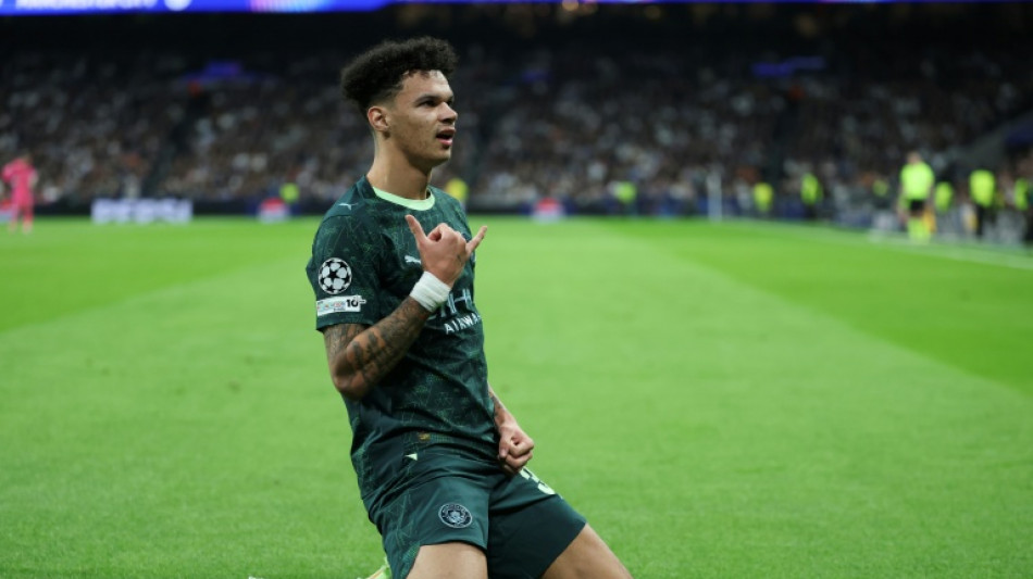 City vence no Bernab&eacute;u (2-1) e agrava crise do Real Madrid