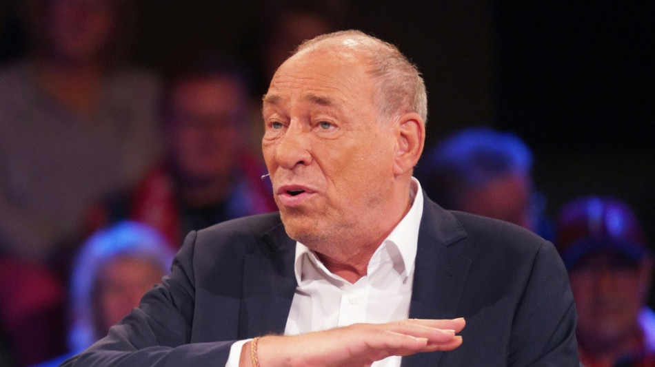 Eintracht-Pr&auml;sident Fischer macht Morddrohungen &ouml;ffentlich