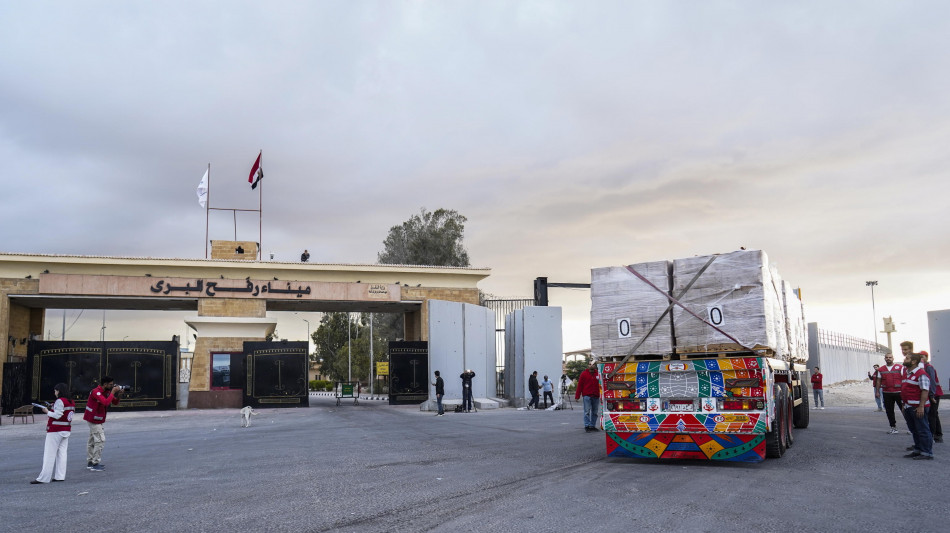 Israele, data apertura Rafah più avanti, aiuti non da lì