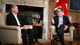 Scholz bei Starmer: Signal zu Z&ouml;llen und Ukraine-Hilfen an die USA