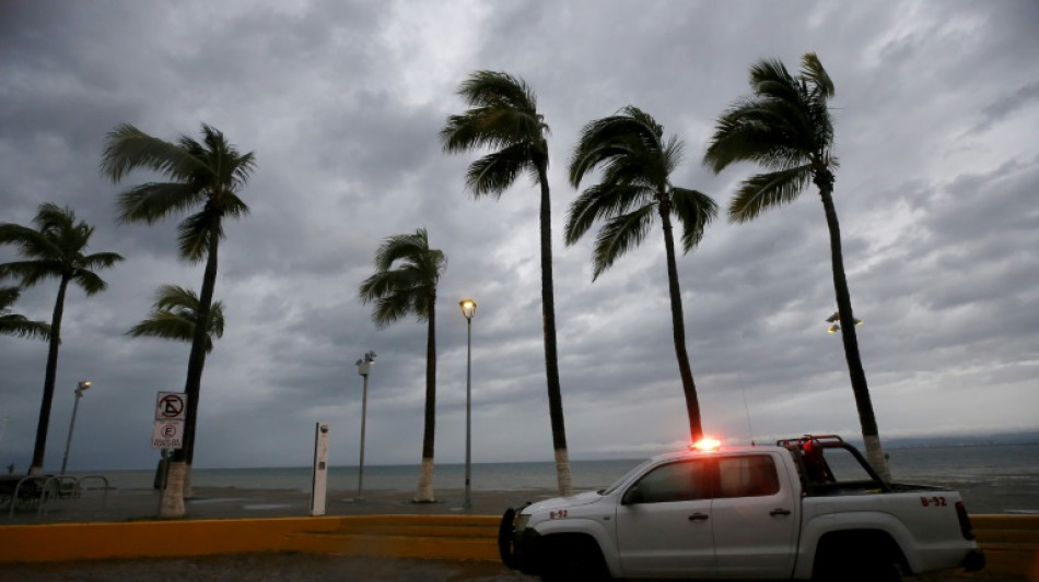 Lidia fait un mort au Mexique avant de s'affaiblir en temp&ecirc;te tropicale