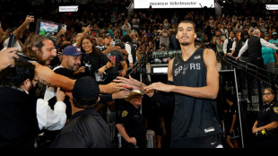NBA: plus de 13.000 spectateurs pour un entra&icirc;nement des Spurs de Wembanyama