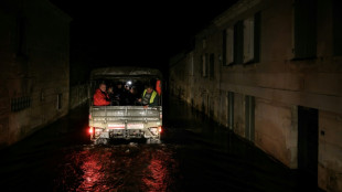 Crues: rentr&eacute;e scolaire quasi "normale", lente d&eacute;crue dans l'Ouest encore en rouge