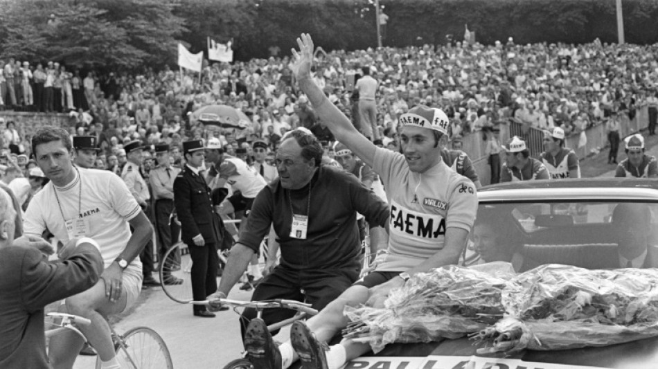 La leyenda del ciclismo Eddy Merckx, operado de urgencia por una oclusi&oacute;n intestinal