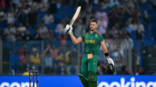 South Africa hit highest World Cup total of 428