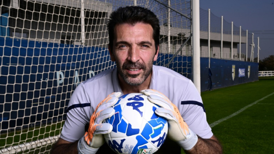 Foot: Gianluigi Buffon met officiellement un terme &agrave; sa carri&egrave;re &agrave; 45 ans