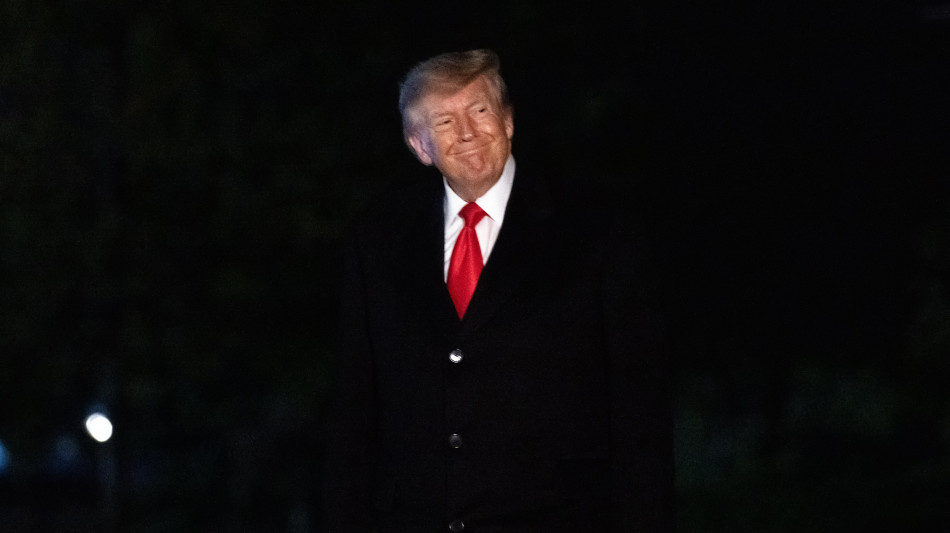 'Trump minaccia blocco delle armi a Kiev per gli attacchi alla raffinerie russe'