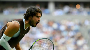Defending champion Alcaraz reaches last 16 at US Open