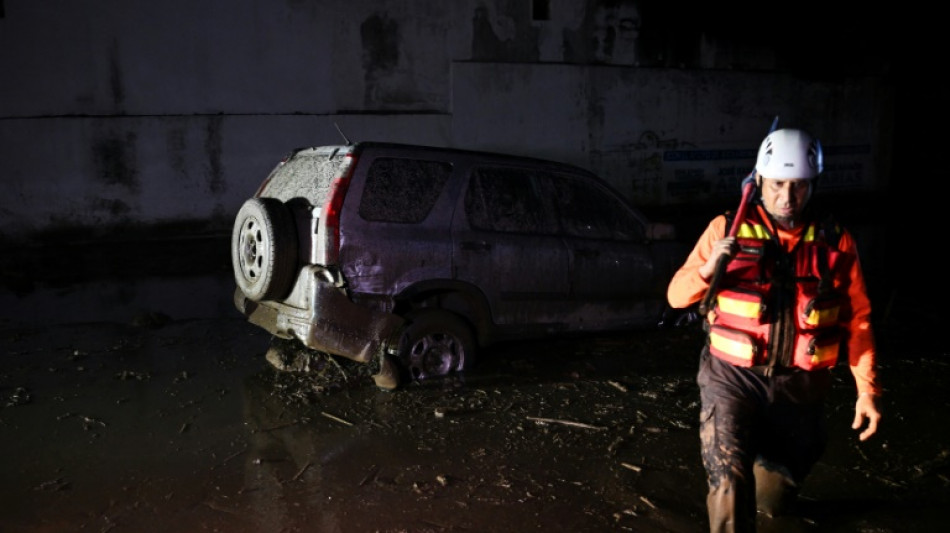 Nuevo aluvi&oacute;n deja tres muertos y eleva desastres por lluvias en Venezuela