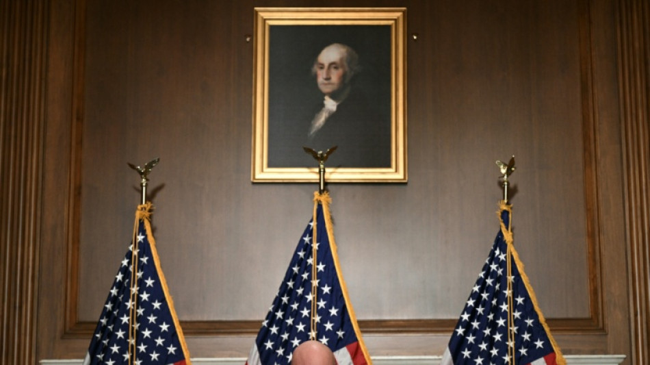 Pent&aacute;gono inicia procedimento para sancionar senador por v&iacute;deo 'sedicioso'