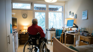 Parit&auml;tischer kritisiert Lauterbachs Pflegereform als "halbgar"