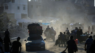 Bombardements sur la bande de Gaza, des milliers de Palestiniens fuient dans le sud
