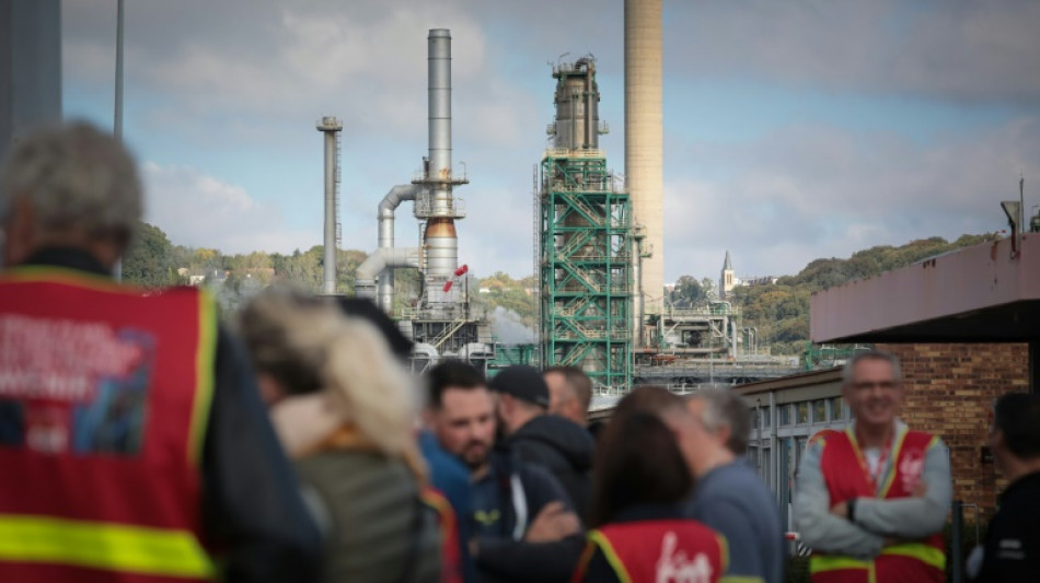 Carburants: lev&eacute;e de la gr&egrave;ve dans trois sites de TotalEnergies
