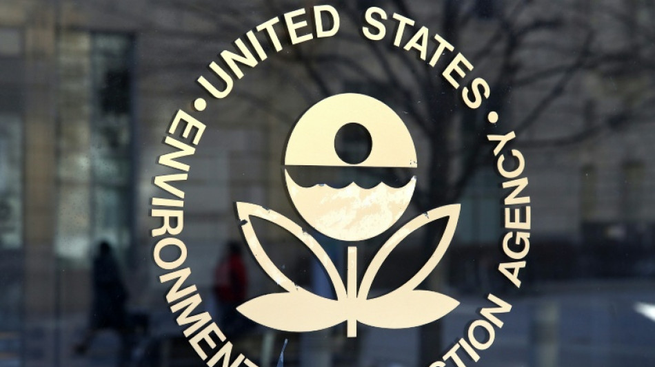 Gobierno de Trump anuncia marcha atrás en política climática de EEUU