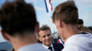 Macron justifie la dissolution et fustige le programme de la gauche, Bardella refuse Matignon sans majorit&eacute; absolue
