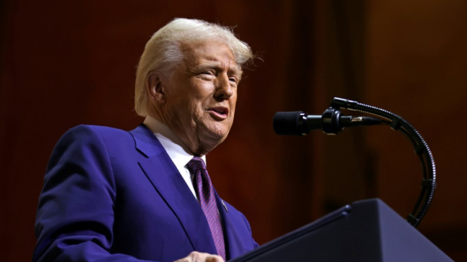 Trump annonce un d&eacute;cret pour faire baisser les prix des m&eacute;dicaments aux Etats-Unis