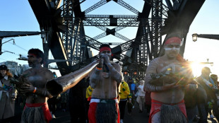 Des milliers de fans de foot d&eacute;filent &agrave; Sydney &agrave; 25 jours du d&eacute;but de la Coupe du monde f&eacute;minine