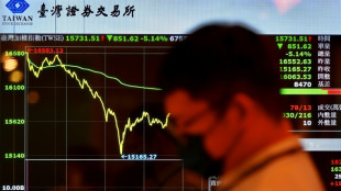 Stocks, oil prices sink further as Trump stands firm over tariffs