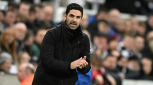 Arteta backs Everton to survive despite points penalty 
