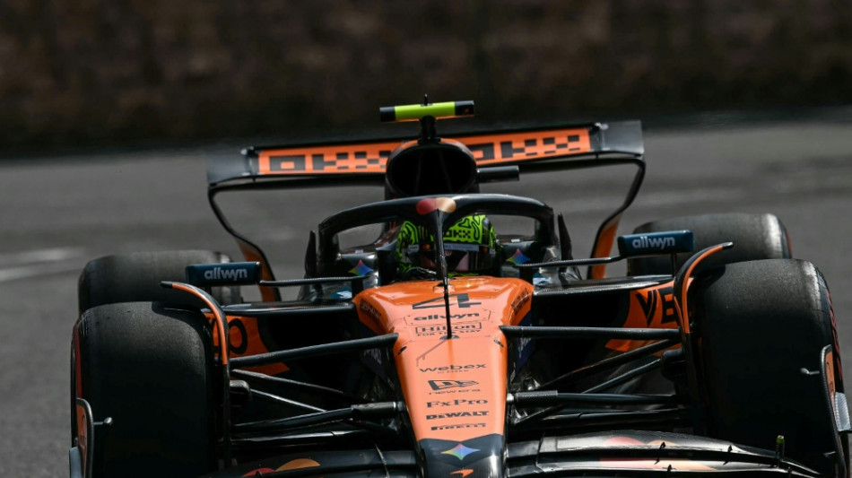 Auftakt in Baku: Norris schlägt Piastri