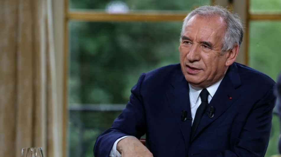 Bayrou droit dans ses bottes à cinq jours de sa chute probable