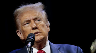 Trump diabolise les migrants, Harris cible les &eacute;lecteurs mod&eacute;r&eacute;s