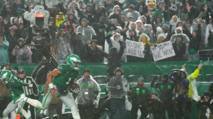 Eagles rally to beat Bills in overtime, Chiefs top Raiders