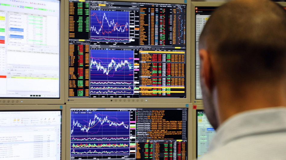 Lo spread tra Btp e Bund in avvio &egrave; stabile a 71 punti base