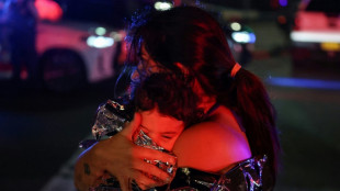 Dos hombres mataron a 11 personas durante una festividad judía en una playa de Australia