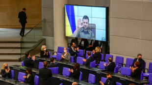 Zelensky appelle devant le Bundestag allemand &agrave; abattre le nouveau "Mur" &eacute;rig&eacute; en Europe