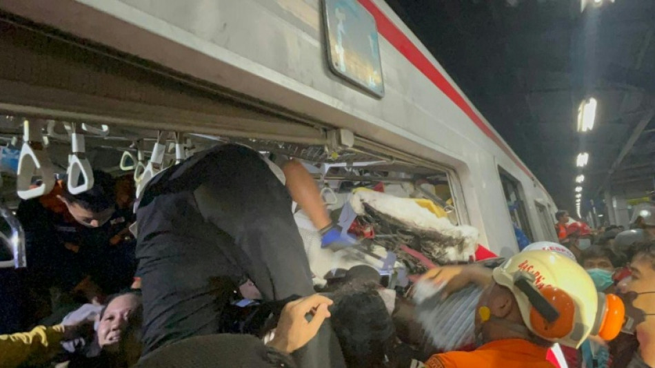 Indon&eacute;sie: sept morts dans une collision ferroviaire pr&egrave;s de Jakarta