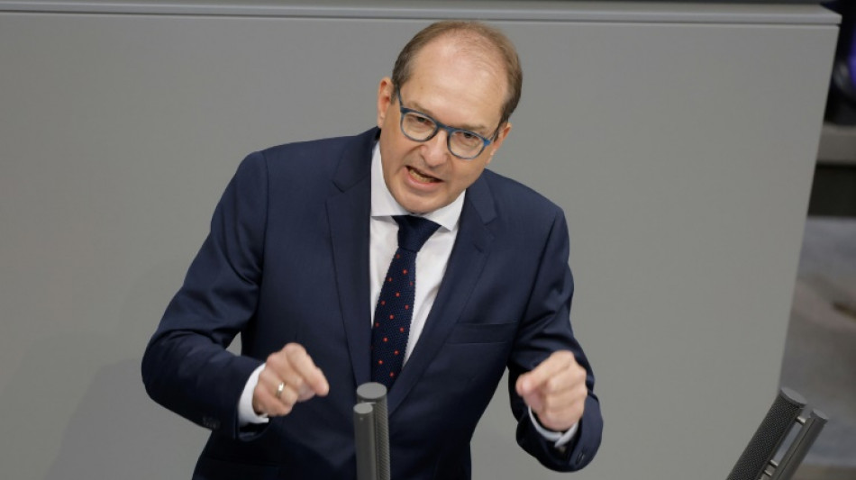 Dobrindt sieht in Scholz-Ank&uuml;ndigung zu Migrationsgespr&auml;chen Hinhaltetaktik