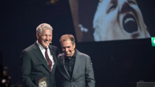 Sechs Fußball-Legenden in Hall of Fame aufgenommen