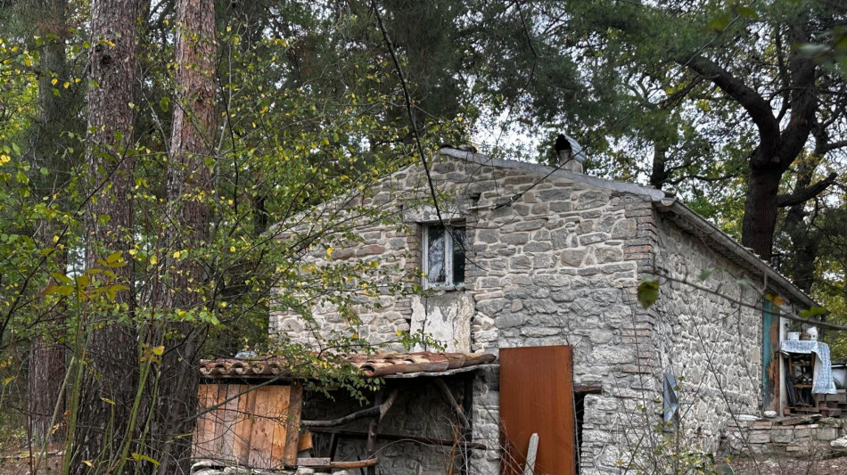 Famiglia nel bosco, i tutori 'prosegua osservazione in comunit&agrave;'