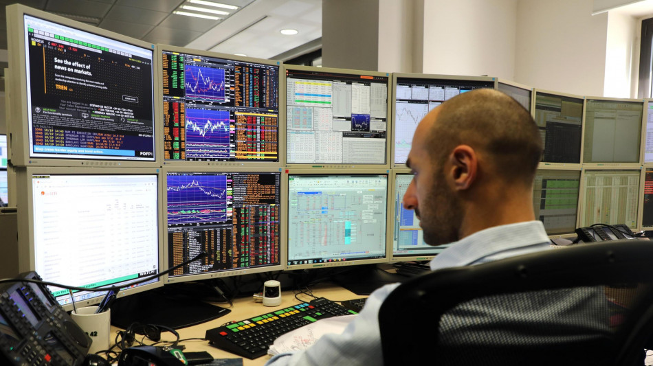 Lo spread tra Btp e Bund in avvio &egrave; stabile a 72 punti