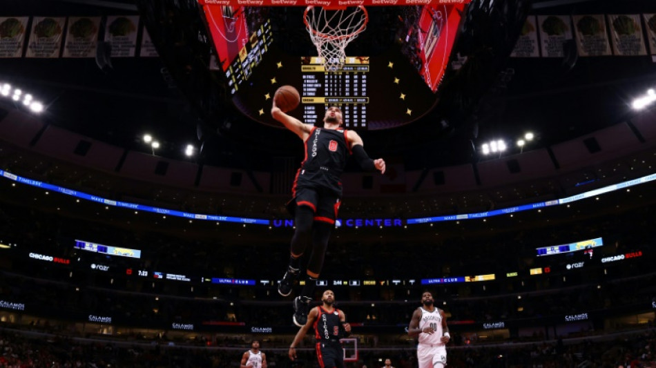NBA: Curry d&eacute;livre Golden State pour l'ouverture du In-Season Tournament