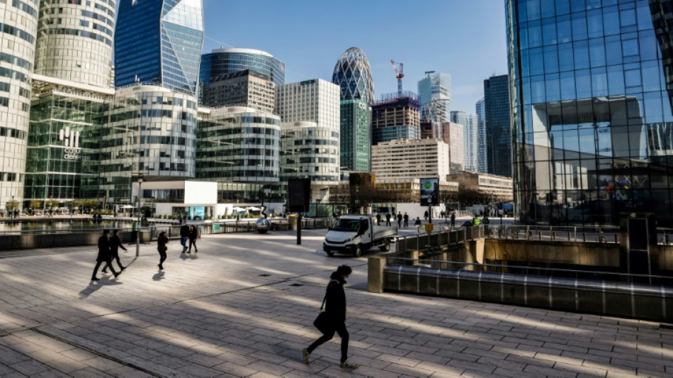 La D&eacute;fense, un quartier d'affaires de plus en plus &eacute;tudiant
