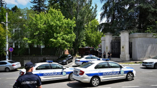 Serbie: deux hommes plac&eacute;s en d&eacute;tention apr&egrave;s l'attaque devant l'ambassade isra&eacute;lienne