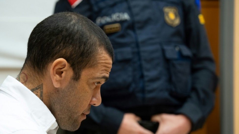 Alves niega violaci&oacute;n y dice que denunciante era libre de irse "en cualquier momento"
