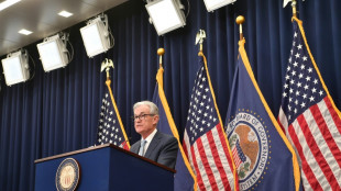 Fed modera subida de tasas pero mantendr&aacute; su curso al alza para combatir inflaci&oacute;n
