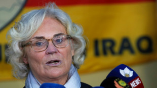 Lambrecht k&uuml;ndigt Lieferung von 5000 Milit&auml;rhelmen an Ukraine an