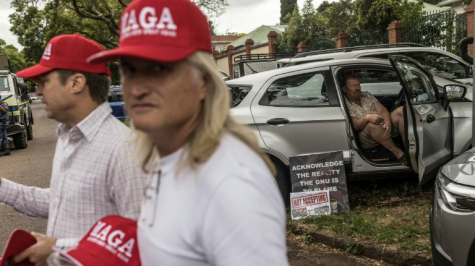 Sud&aacute;frica niega que los afrik&aacute;neres blancos reasentados en EEUU sufrieran persecuci&oacute;n