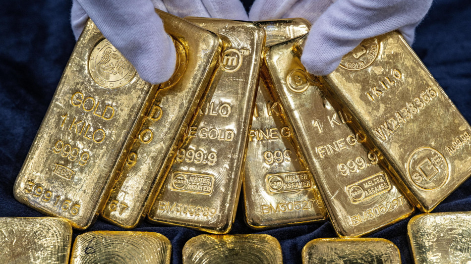 L'oro corre con i dazi, sale a oltre 5.200 dollari
