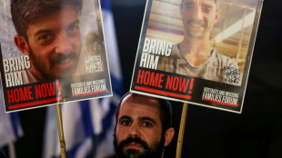 Refém israelense libertado pede a Trump que acabe com a guerra em Gaza