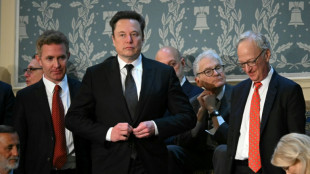 Elon Musk sous le feu des critiques apr&egrave;s avoir partag&eacute; une fausse vid&eacute;o de Kamala Harris