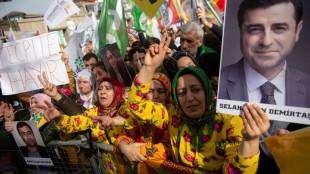 Turquie: le leader kurde Selahattin Demirtas condamn&eacute; &agrave; 42 ans de prison