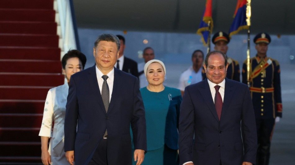 Xi Jinping insta presidente eg&iacute;pcio a se opor &agrave; 'interfer&ecirc;ncia externa' no Oriente M&eacute;dio