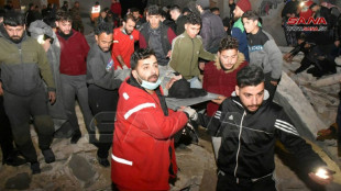 Decenas de muertos en Turqu&iacute;a y Siria por fuerte sismo de magnitud 7,8 
