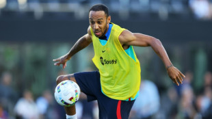 Ligue 1: l'OM officialise l'arriv&eacute;e d'Aubameyang pour trois ans 