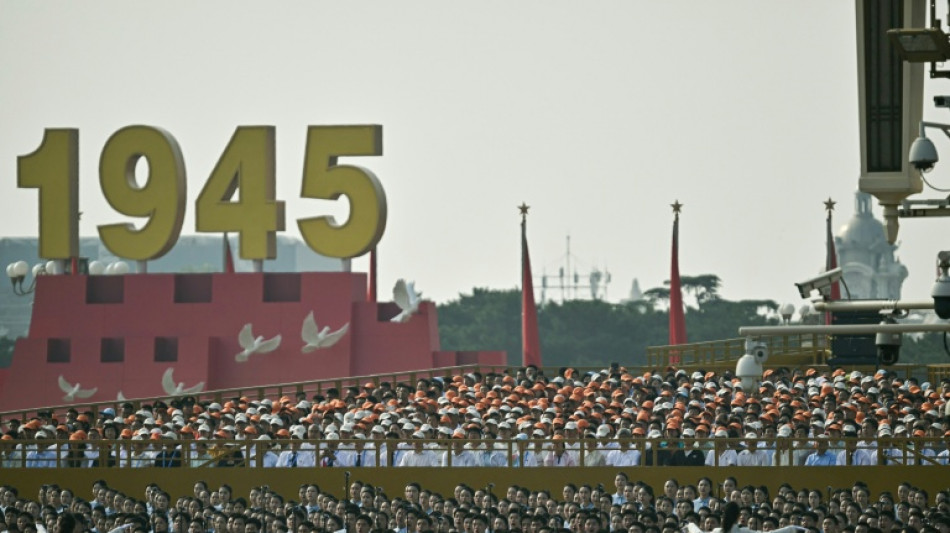 Kim, Poutine et Xi rassemblés à Pékin pour un défilé militaire géant